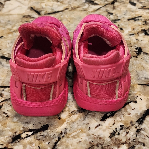 Nike Huarache Laser Fushia - Picture 3 of 5